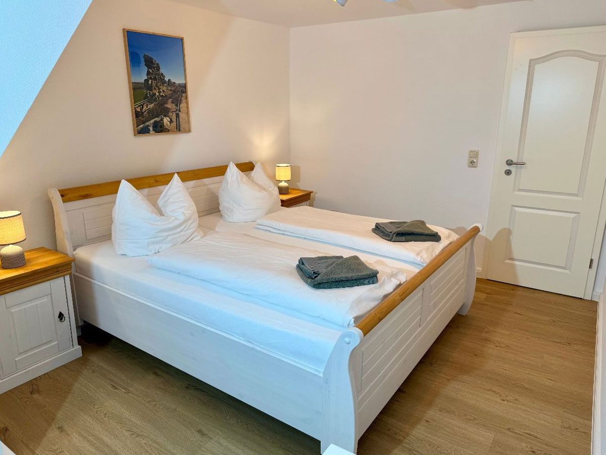 1. Schlafzimmer mit Doppelbett